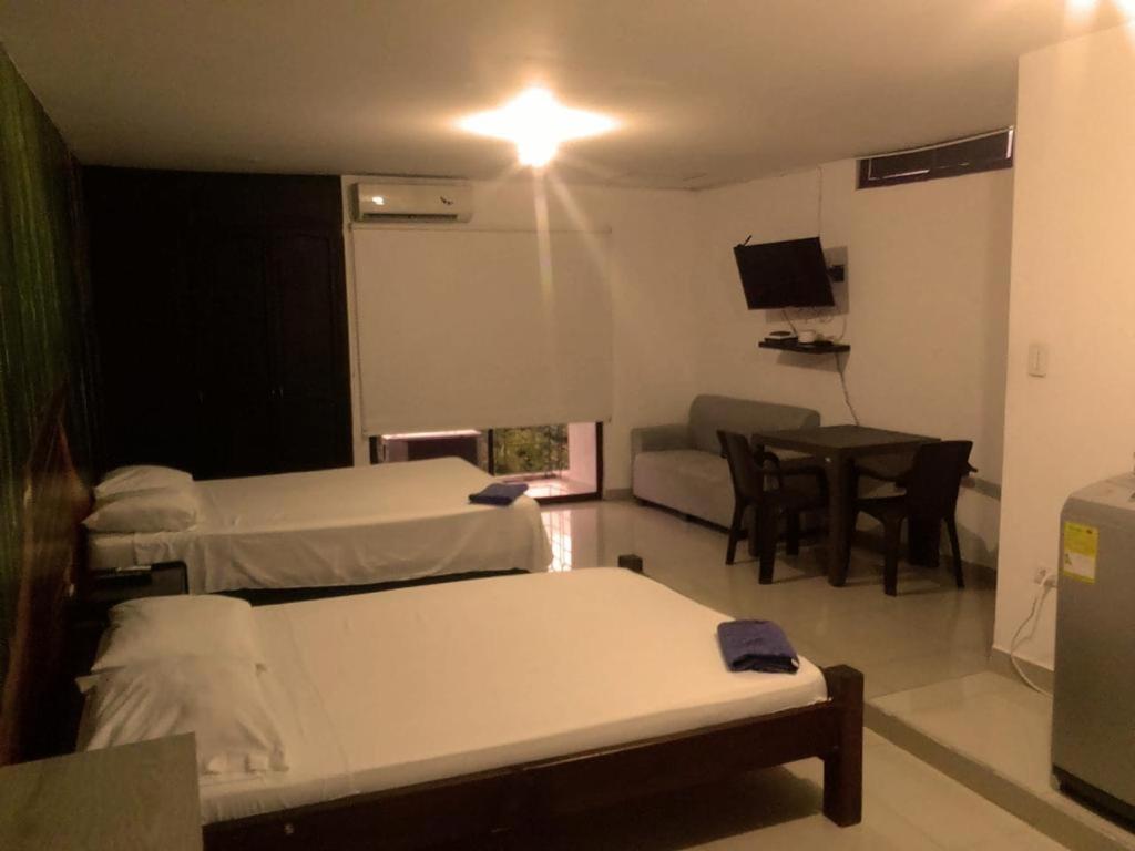 Apartahotel C&C Cali Bagian luar foto
